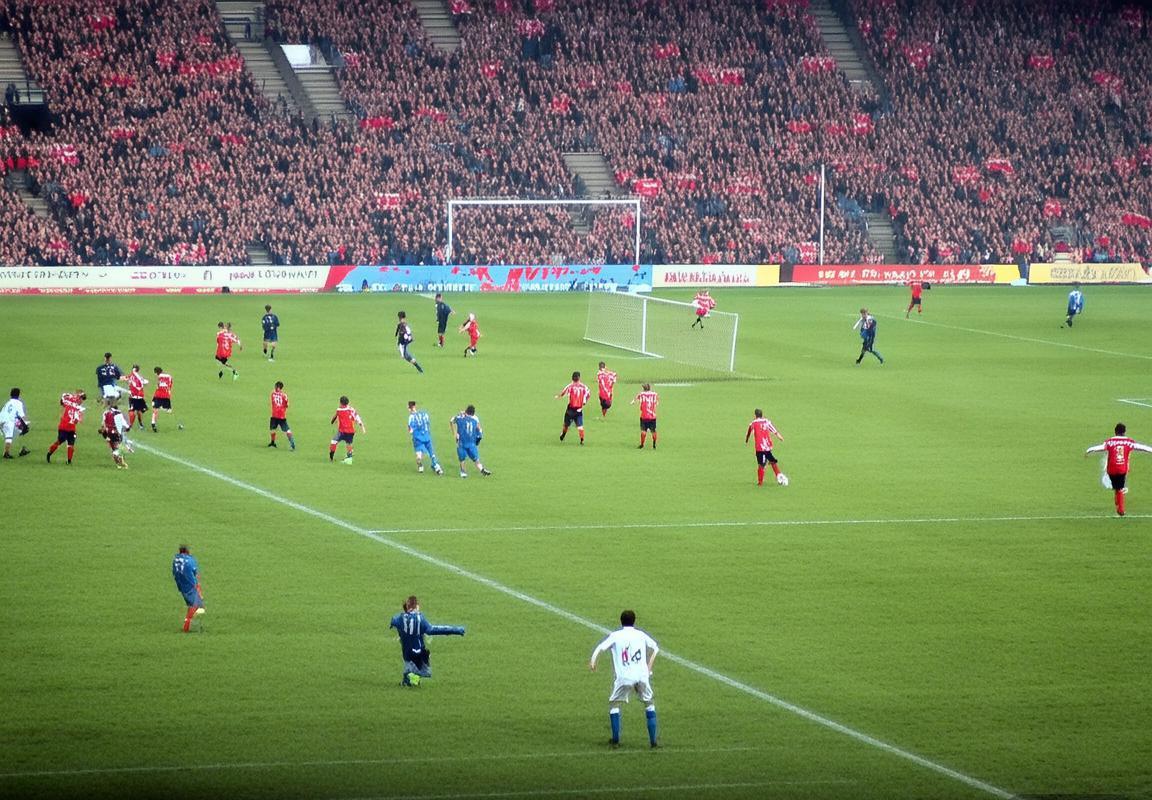 2009-10赛季曼联利物浦巅峰对决：战术对决与激情碰撞(图1)