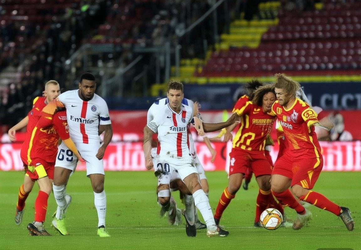 法甲焦点战：巴黎圣曼VS蒙彼利埃巅峰对决前瞻(图2)